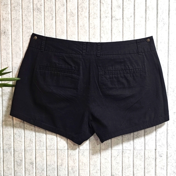 J.Crew Black Chino Shorts Women’s 6 Broken-In Cotton Casual Classic Summer - Picture 2 of 3